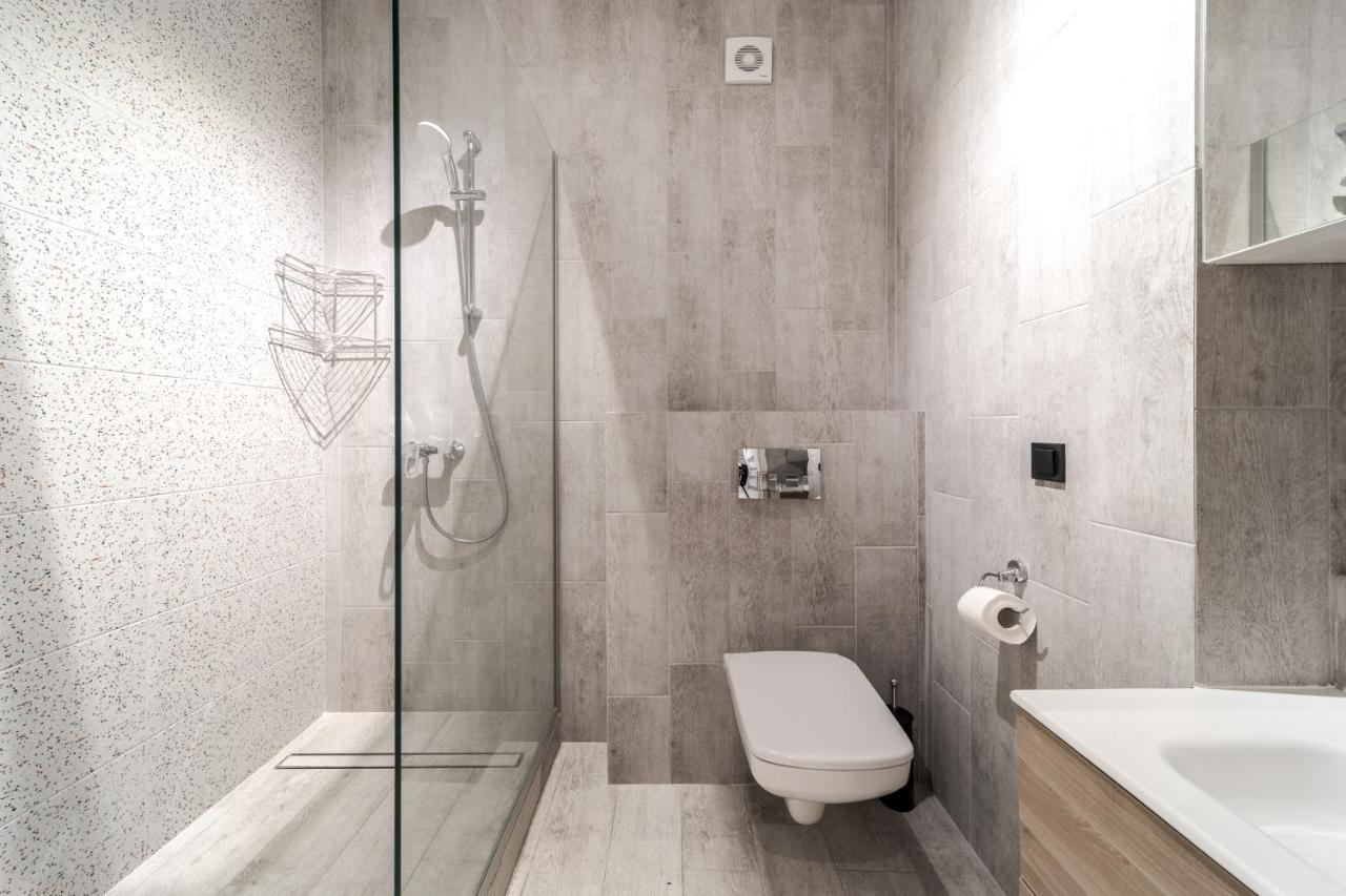 Staroevreyska Apartment B Lviv Exterior foto
